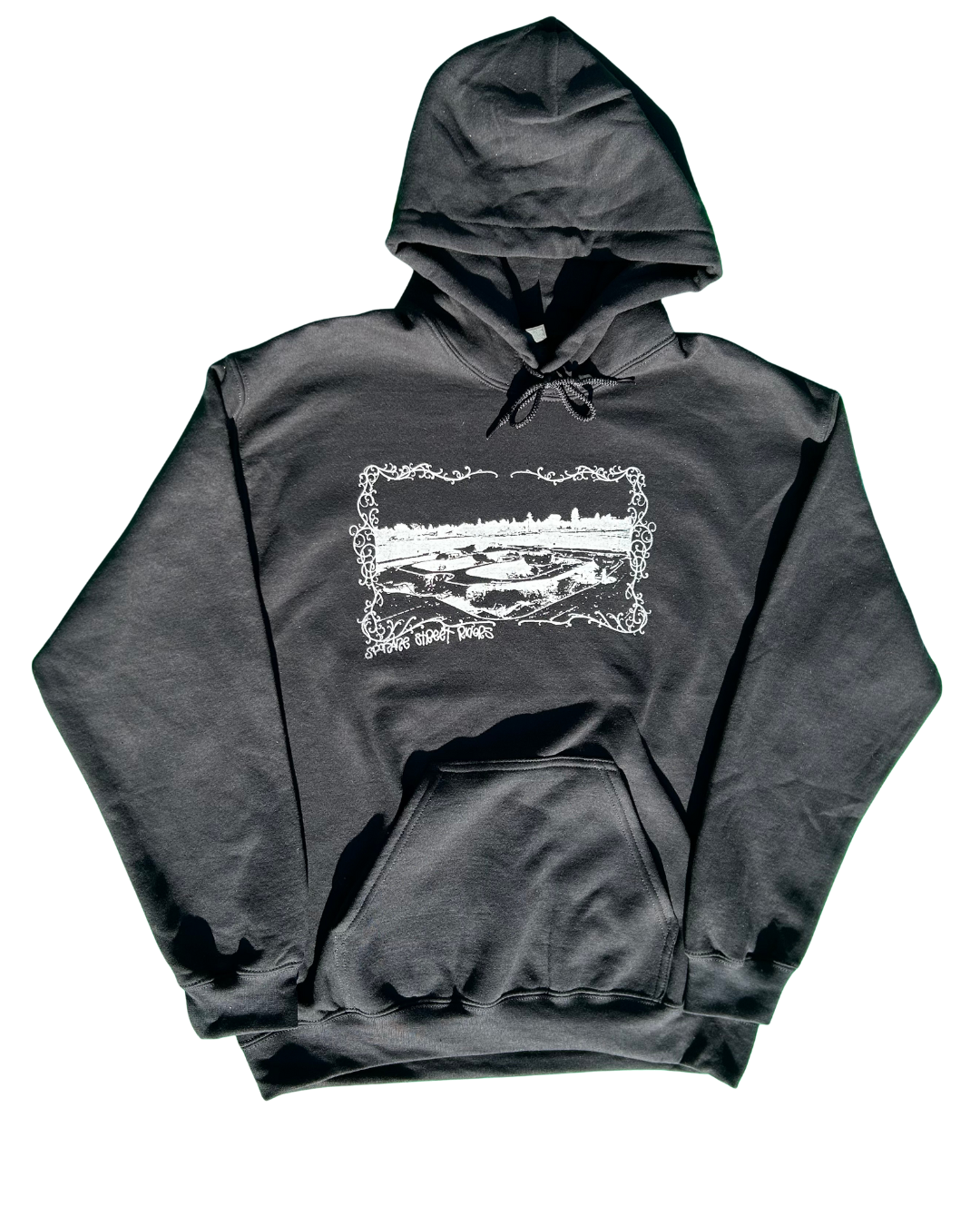 HILLY PULLOVER HOODIE