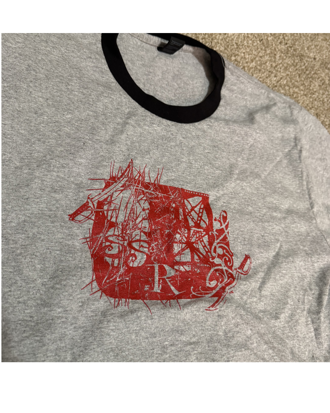 Red Graphic Ringer