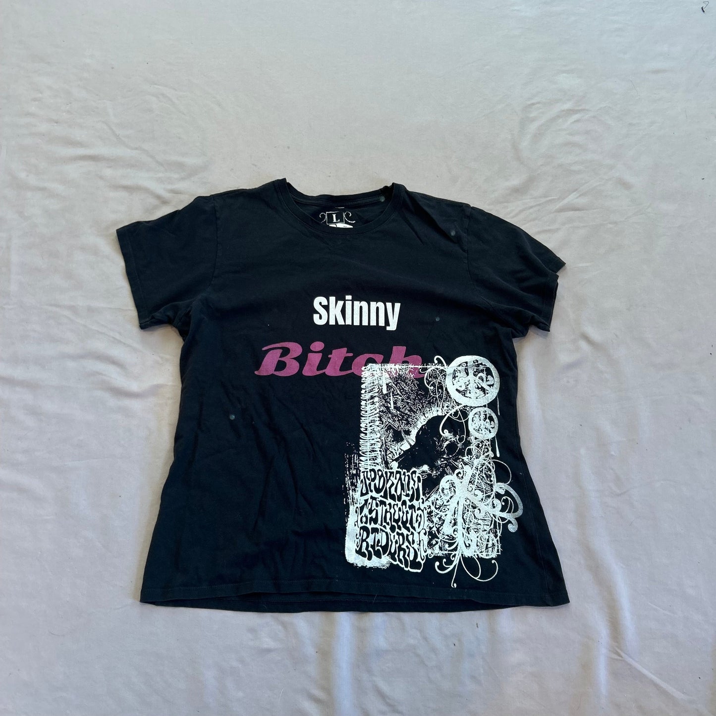 SKINNY BITCH TEE