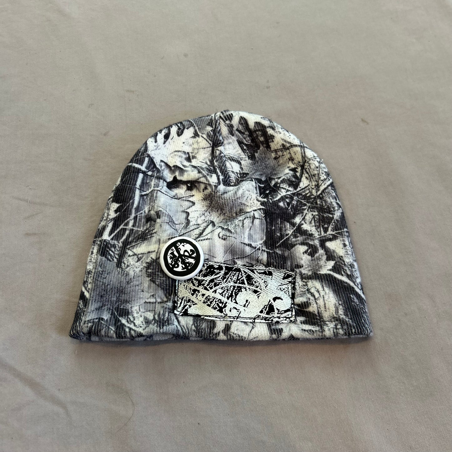WHITE CAMO BEANIE